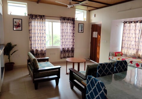 Leisure 2 Aashirwad Homestay
