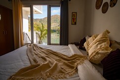 Hidden Lake Stay, Naukuchiatal Hidden Lake Stay, Naukuchiatal