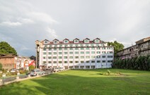 OYO 5174 Hotel Pamposh, Srinagar OYO 5174 Hotel Pamposh, Srinagar