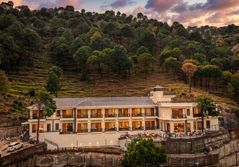 Hotel Ventus Pines