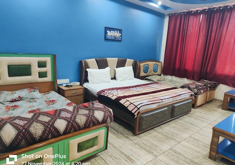 Hotel Baaz