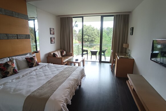 Mountain Retreat Kodai