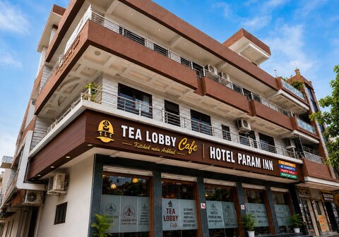HOTEL PARAM INN