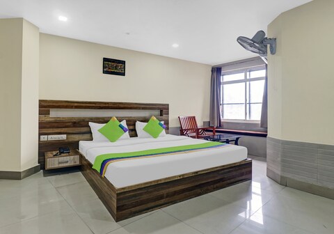 Treebo Darwesh Residency - 500M From Railway Station