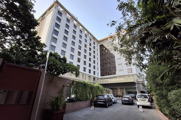 Pride Plaza Hotel, Ahmedabad