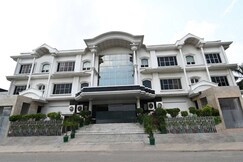 Hotel Samrat Heavens, Meerut Hotel Samrat Heavens, Meerut