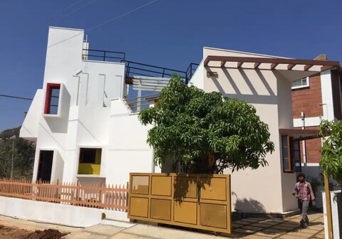 Kolar Hill Top Serene Ambience Villa