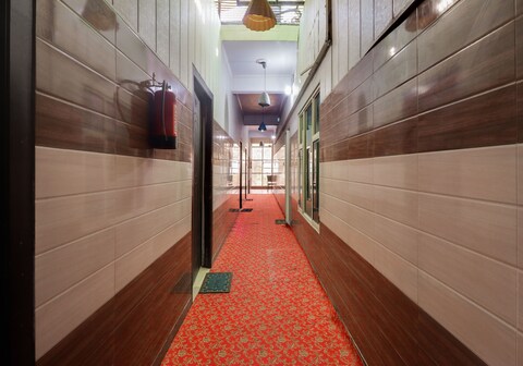 Collection O Paradise And Restaurant