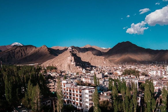 Hotel Tsokar Retreat