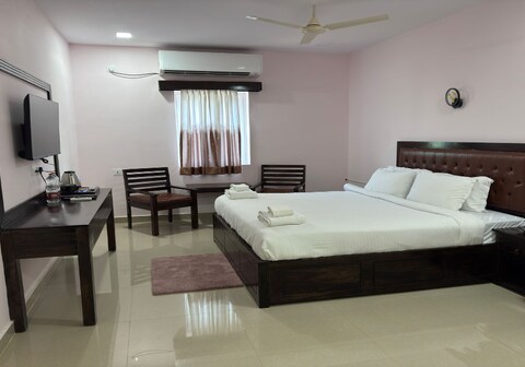 Hotel Viizetha Continental