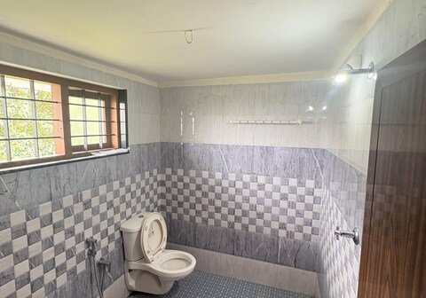 Calm Dale Munnar 3BHK