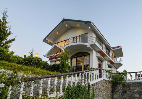 StayVista | Nilgiri's Allure 2 BHK Villa