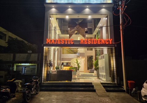 MAJESTIC RESIDENCY