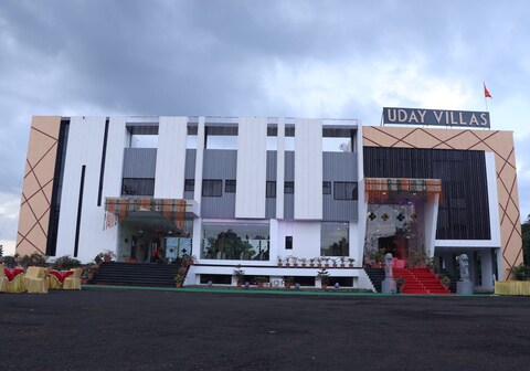 HOTEL UDAY VILLAS