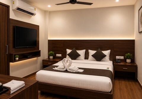 Hotel Sun- Near Mansarovar Metro Station By THC Group