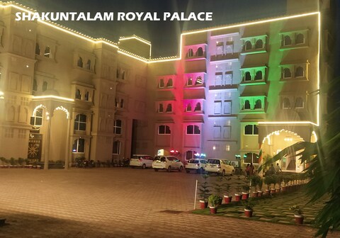 Hotel Shakuntalam Royal Palace