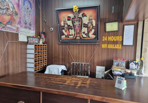 Hotel Sri Ganesh Lodge