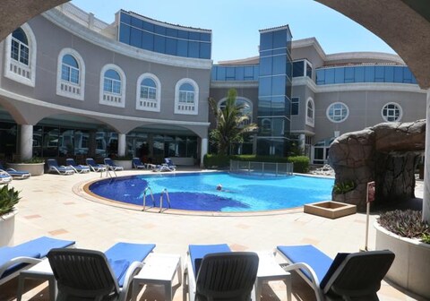 Sharjah Premiere Hotel & Resort