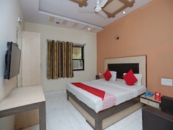 OYO 12914 Hotel Jagdish, Raipur OYO 12914 Hotel Jagdish, Raipur