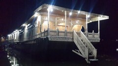 Marco Polo Houseboats, Srinagar Marco Polo Houseboats, Srinagar