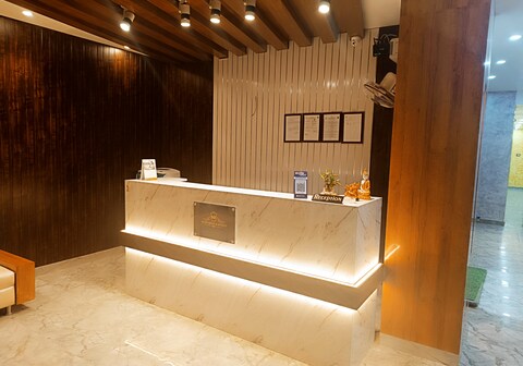 Mayna Hotel And Banquet