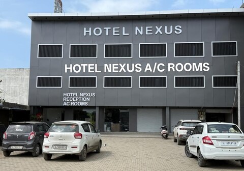 HOTEL NEXUS