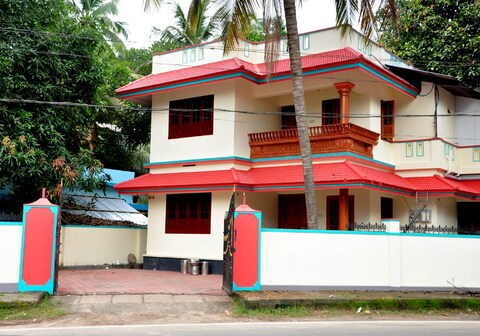 Krishnendhu Homestay