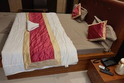 Hotel Shobhika Inn, Lucknow Hotel Shobhika Inn, Lucknow
