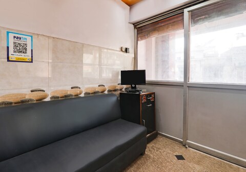 Hotel O by OYO Alpine Home