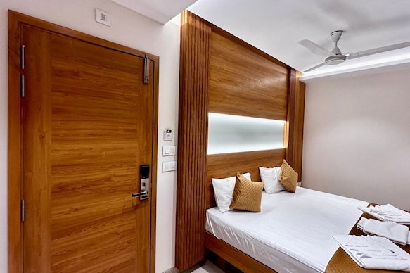 The Paradise Platinum