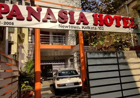 PANASIA HOTEL NEWTOWN