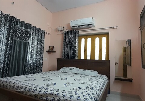 Ravinandan Villa