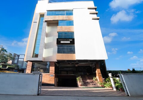 Townhouse Oak GS Road