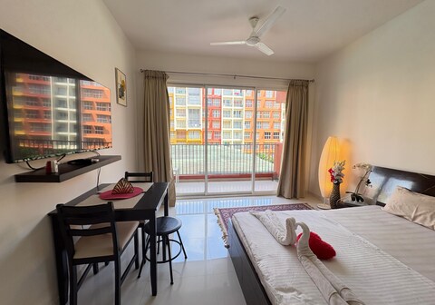 Good Stay Studio Apartment 307