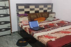 AC room with kitchen, Gwalior AC room with kitchen, Gwalior