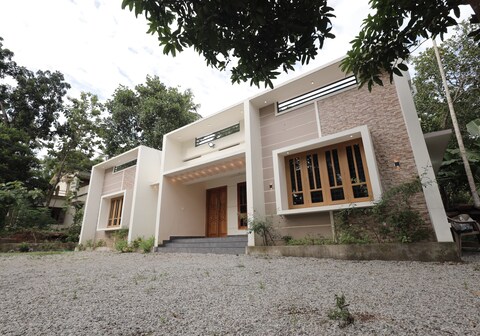 Royal Palace Homestay