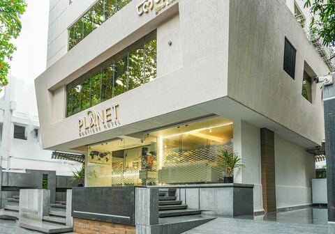 Planet Boutique Hotel