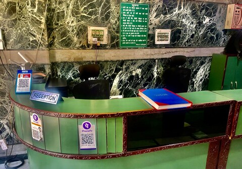 Hotel Green Palace by GRB