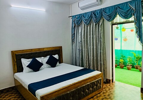 Kashi Stay 3 Bedroom Fully Furnished AC Apartment