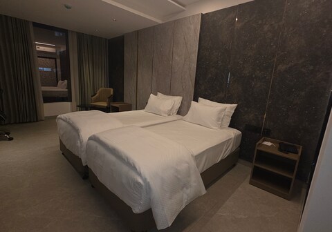 Citrus Classic Manyata Tech Park