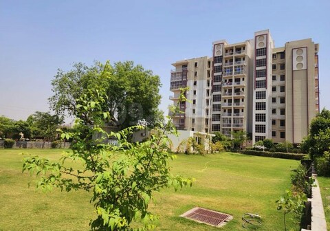 Shyama Kunj door to Vrindavan