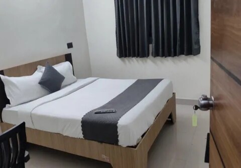 FabHotel High Rise Kokapet