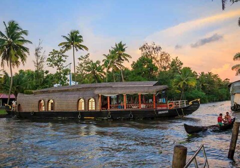 Aqua Jumbo Houseboat