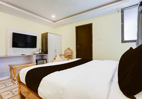 Townhouse Varanasi IP Sigra Mall