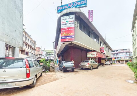 Paramount Tourist Home