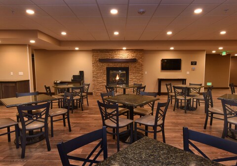 Best Western Plus Vintage Valley Inn