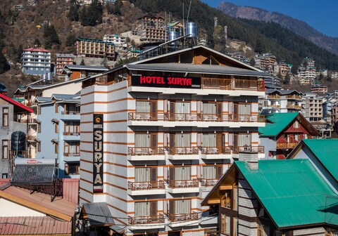 Hotel Surya Inn & Suites