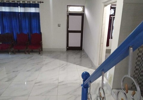 Hotel O Home Shakuntala Homestay