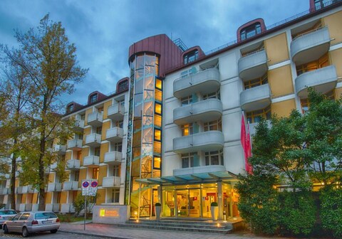 Leonardo Hotel & Residenz Munich