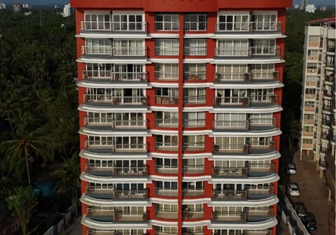 Redbell Suites Beachfront Apartments